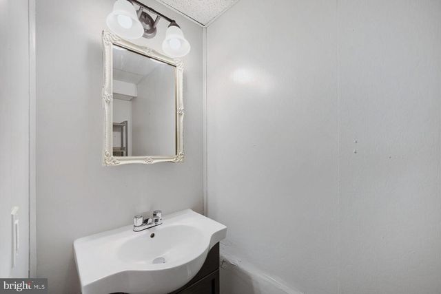 1407 HARFORD SQUARE DR, Edgewood, MD 21040