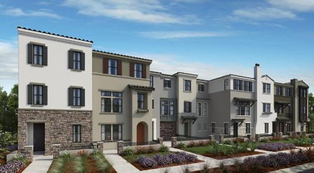 556 S Rengstorff Avenue, Mountain View, CA 94040