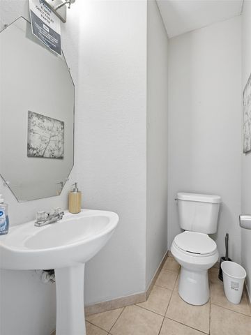 1125 Urban Drive, Desoto, TX 75115