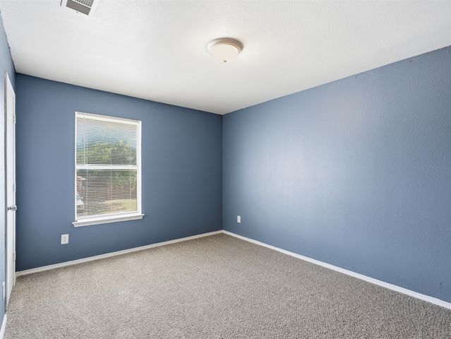 1125 Urban Drive, Desoto, TX 75115