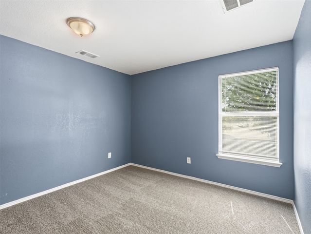 1125 Urban Drive, Desoto, TX 75115