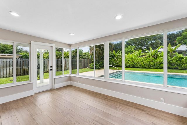 945 Westwind Drive, North Palm Beach, FL 33408