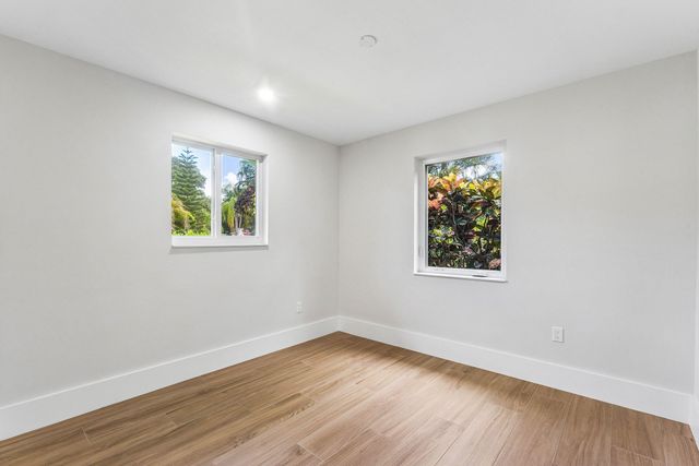 945 Westwind Drive, North Palm Beach, FL 33408