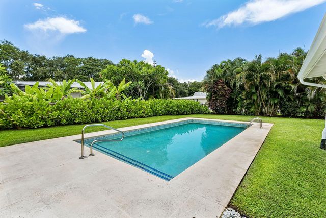 945 Westwind Drive, North Palm Beach, FL 33408