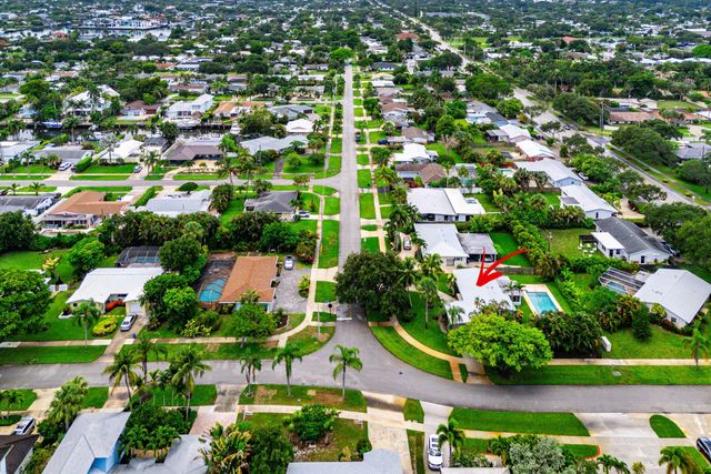 945 Westwind Drive, North Palm Beach, FL 33408