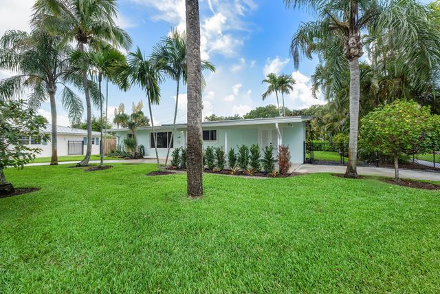 945 Westwind Drive, North Palm Beach, FL 33408
