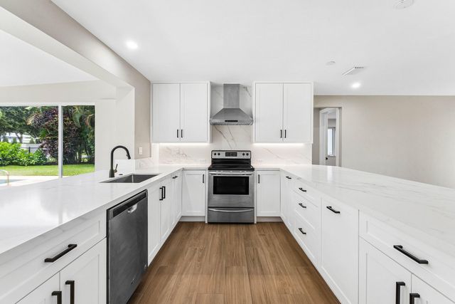 945 Westwind Drive, North Palm Beach, FL 33408