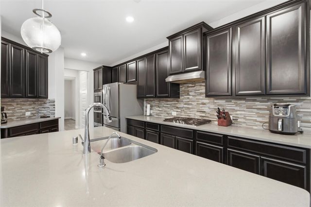 2505 Hatton Terrace Lane, Pearland, TX 77089