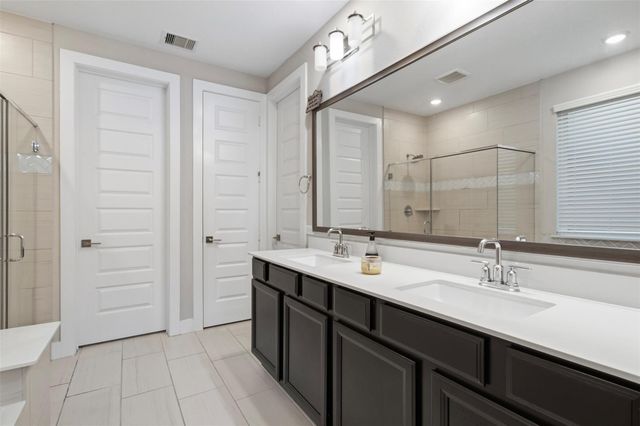 2505 Hatton Terrace Lane, Pearland, TX 77089