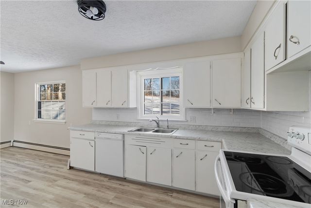 2900 Ravenna Avenue SE, East Canton, OH 44730