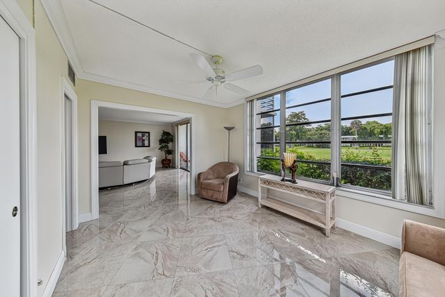 4020 W Palm Aire Drive 106, Pompano Beach, FL 33069