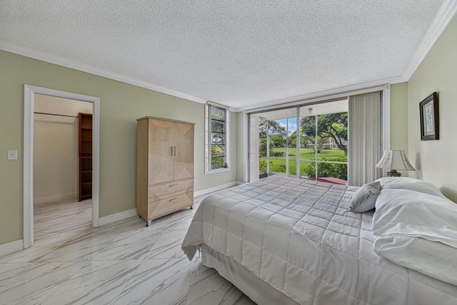 4020 W Palm Aire Drive 106, Pompano Beach, FL 33069