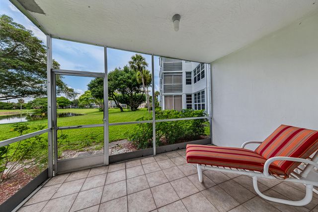 4020 W Palm Aire Drive 106, Pompano Beach, FL 33069