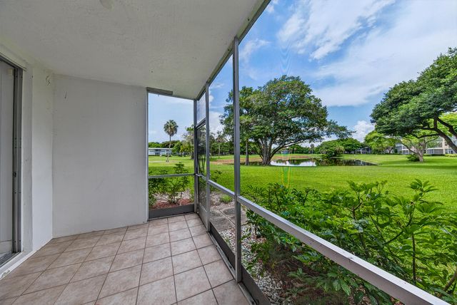 4020 W Palm Aire Drive 106, Pompano Beach, FL 33069