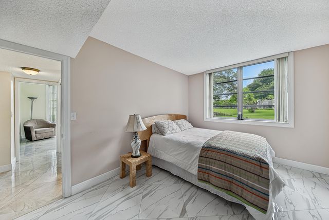 4020 W Palm Aire Drive 106, Pompano Beach, FL 33069