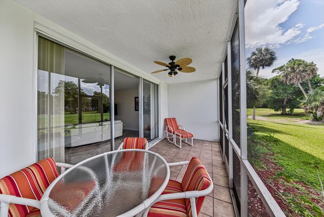 4020 W Palm Aire Drive 106, Pompano Beach, FL 33069