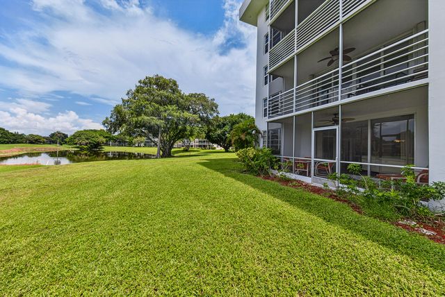 4020 W Palm Aire Drive 106, Pompano Beach, FL 33069