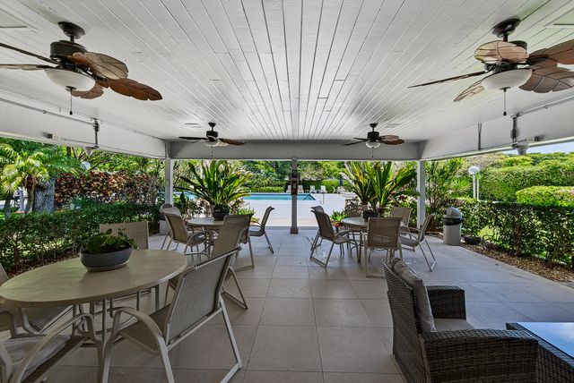 4020 W Palm Aire Drive 106, Pompano Beach, FL 33069
