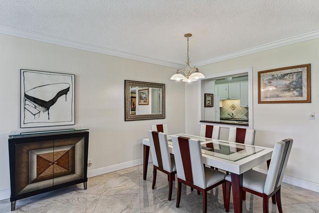 4020 W Palm Aire Drive 106, Pompano Beach, FL 33069