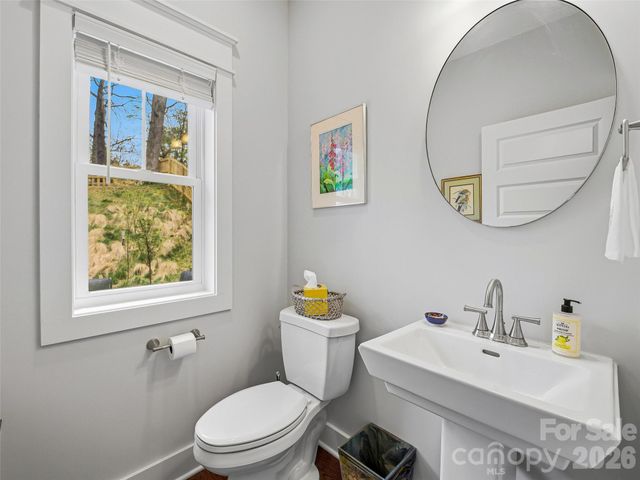 205 Weybridge Drive, Arden, NC 28704