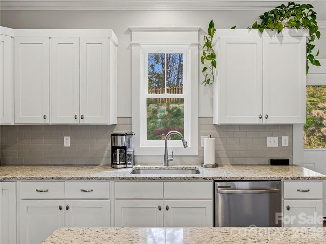 205 Weybridge Drive, Arden, NC 28704