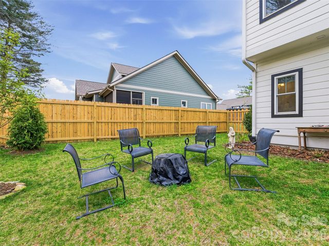 205 Weybridge Drive, Arden, NC 28704