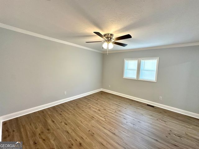 2628 27th Avenue SW, Lanett, AL 36863