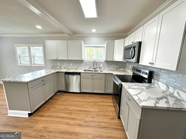 2628 27th Avenue SW, Lanett, AL 36863