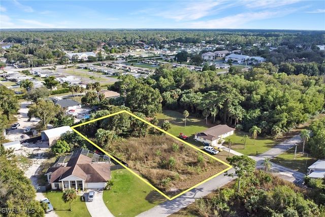 510 James AVE, Lehigh Acres, FL 33936