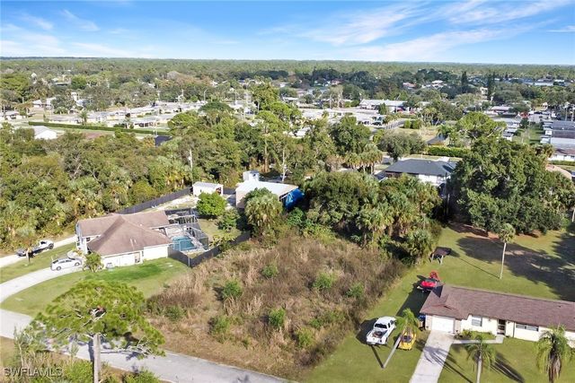 510 James AVE, Lehigh Acres, FL 33936