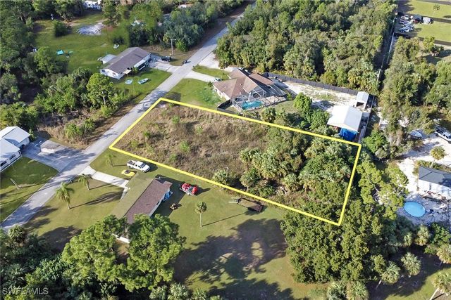 510 James AVE, Lehigh Acres, FL 33936