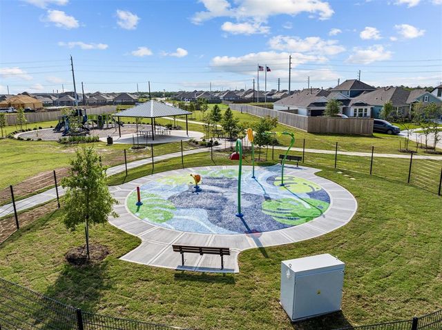 26123 Ethereal Road, La Marque, TX 77568