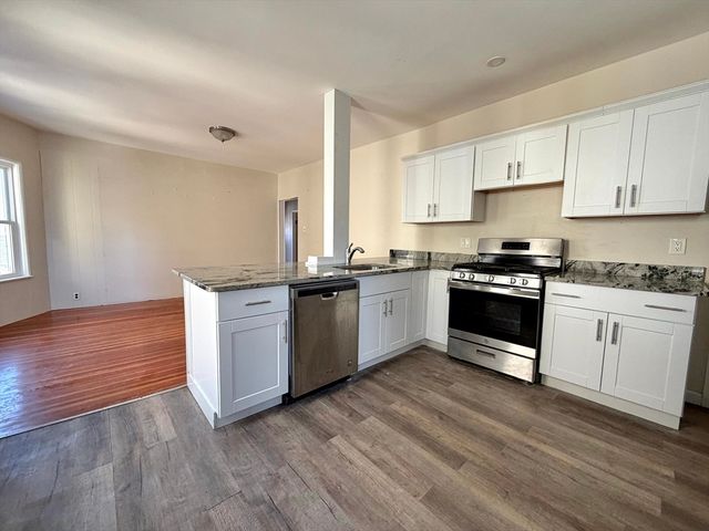 21 Oakland Ave 2, Everett, MA 02149