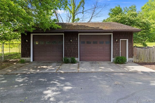 2170 Bitters Road, Camillus, NY 13031