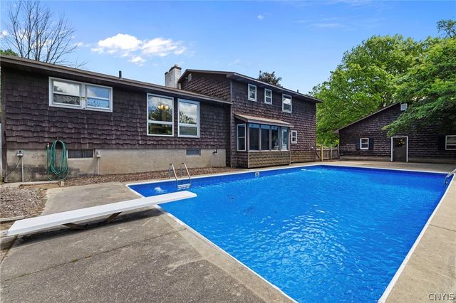 2170 Bitters Road, Camillus, NY 13031