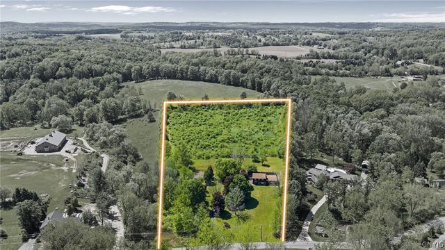 2170 Bitters Road, Camillus, NY 13031