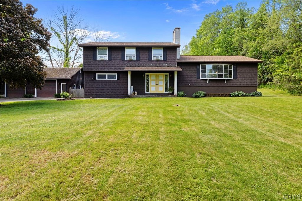 2170 Bitters Road, Camillus, NY 13031