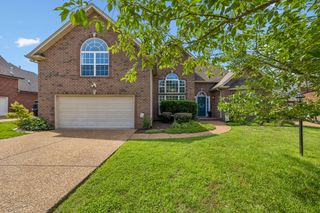 137 Normandy Dr, Mount Juliet, TN 37122