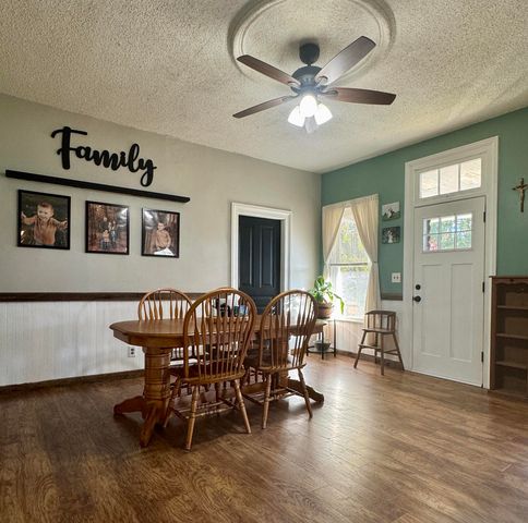 7684 W Beard Road, Perry, MI 48872