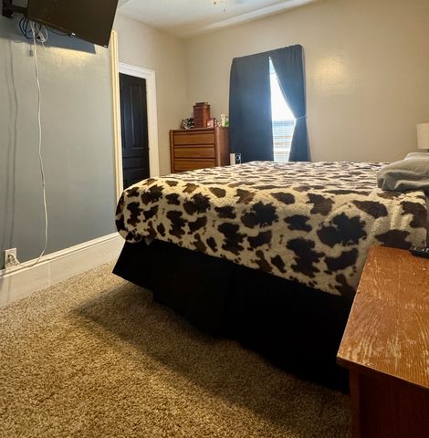 7684 W Beard Road, Perry, MI 48872