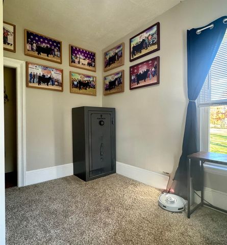 7684 W Beard Road, Perry, MI 48872