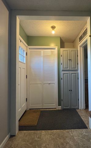 7684 W Beard Road, Perry, MI 48872