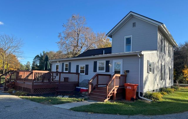 7684 W Beard Road, Perry, MI 48872