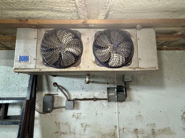 7684 W Beard Road, Perry, MI 48872