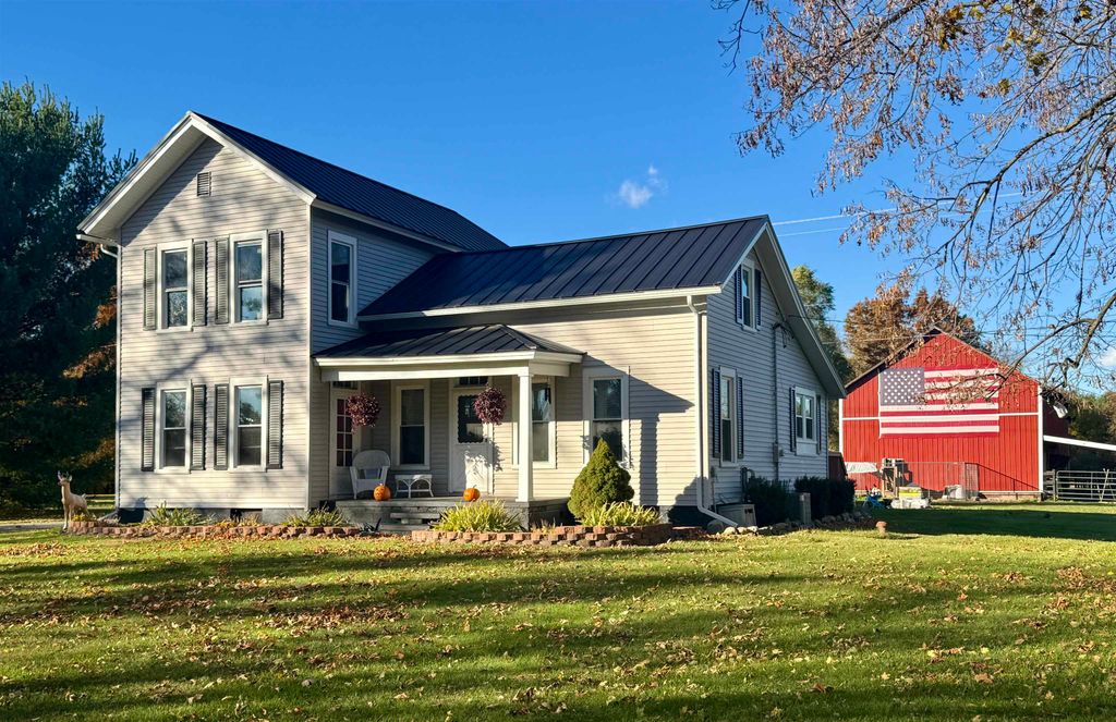 7684 W Beard Road, Perry, MI 48872