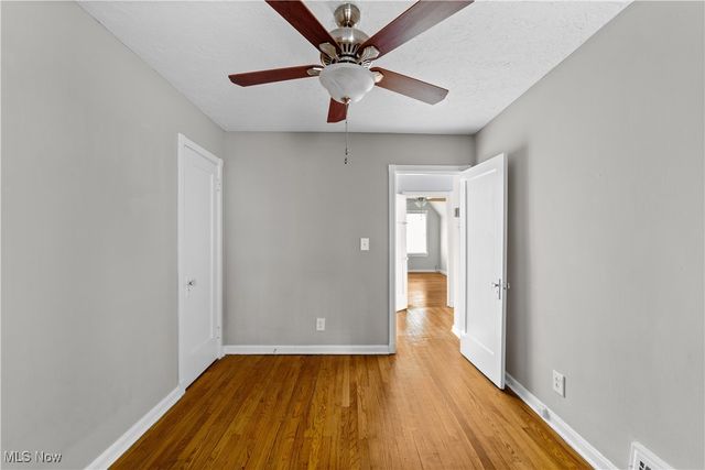 5688 Shawnee Drive, Lyndhurst, OH 44124