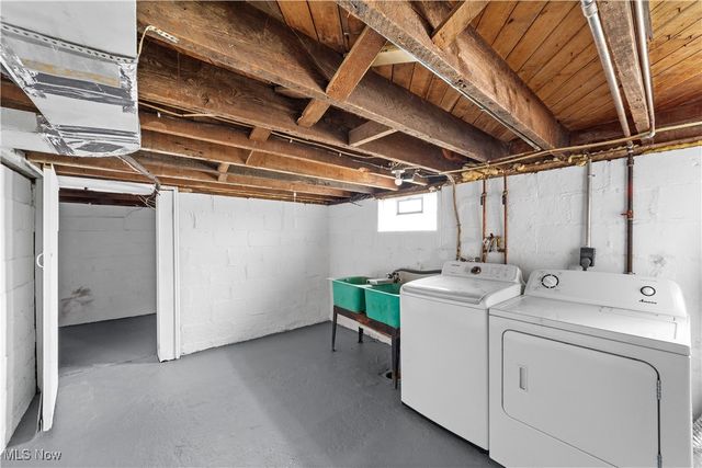 5688 Shawnee Drive, Lyndhurst, OH 44124