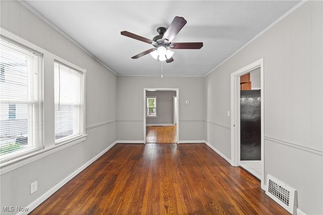 5688 Shawnee Drive, Lyndhurst, OH 44124