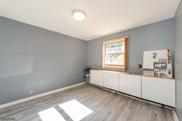 156 Overlook Ave, East Hanover Twp., NJ 07936