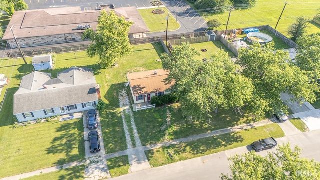 1805 W Wenlock Drive, Marion, IN 46952